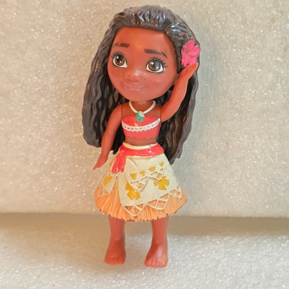 Disney Princess Moana Mini Doll Posable Cake Topper PVC 3" Action Figure